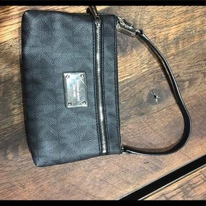 Michael Kors mini bag/wristlet